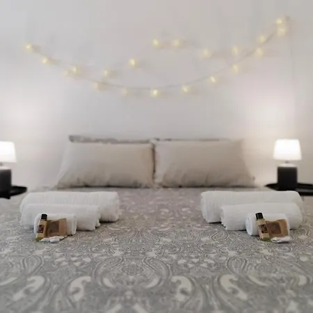 Seaside ❉ Oasi, Giardino E Piscina❉ 아파트